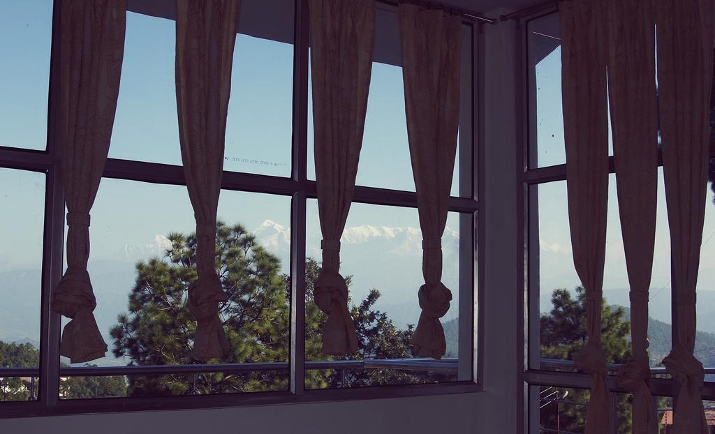 Hotel Hill Palace 코사니 외부 사진